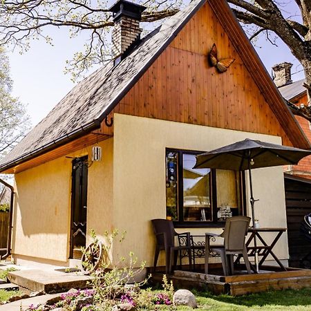 Guest House Sampetera Maja Riga Exterior photo